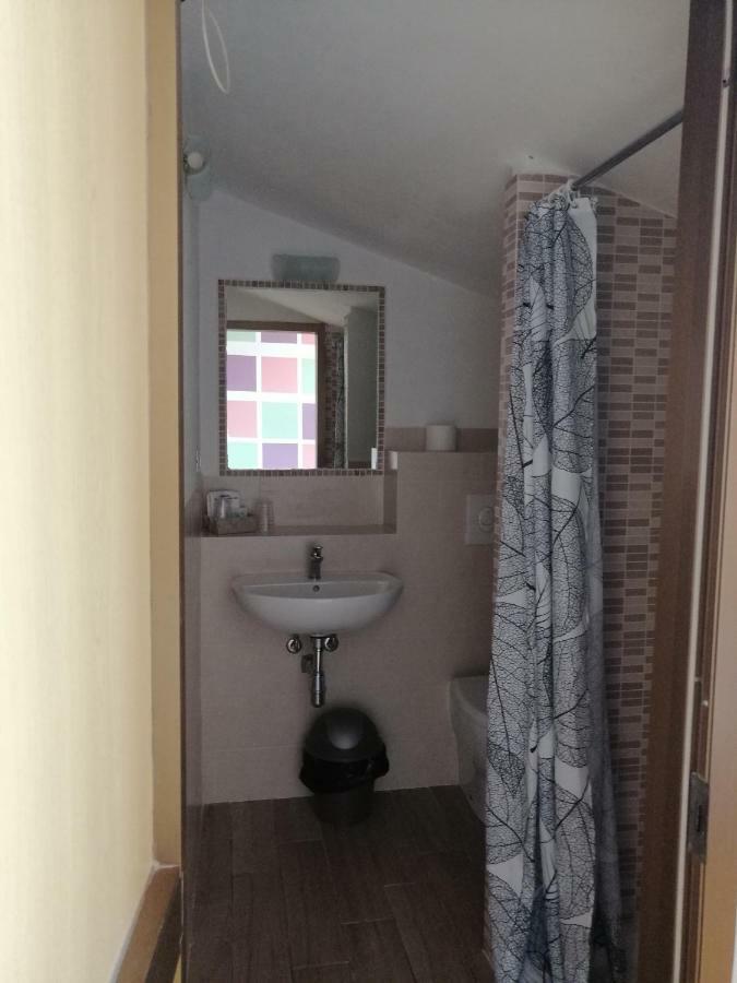 Albergo Ida Масса Экстерьер фото